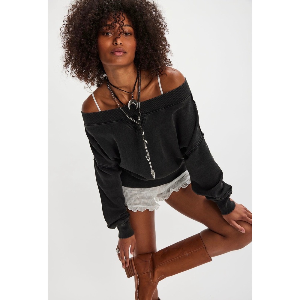 Free People Layer Up Sweatshirt Washed Black Off Shoulder Medium 99886616 NWOT